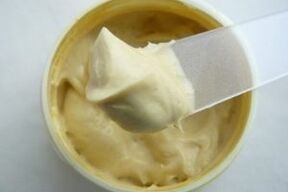 Home ointment for treating bone and cartilage